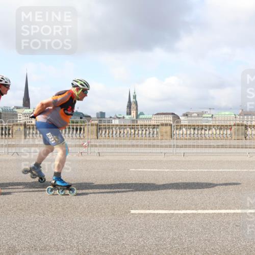 29.06.2025 - hella hamburg halbmarathon Lena Gebhardt http://msf.ph/oto/8407063 29.06.2025 08:54:41 Lombardsbrücke 316, 231 meine-sportfotos.de