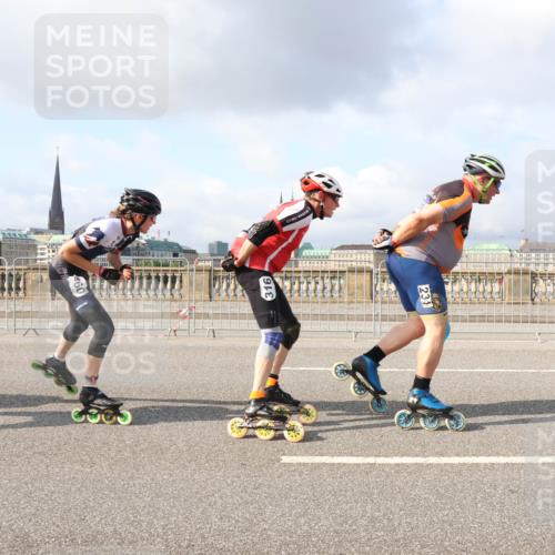 29.06.2025 - hella hamburg halbmarathon Lena Gebhardt http://msf.ph/oto/8407247 29.06.2025 08:54:42 Lombardsbrücke 460, 316, 231 meine-sportfotos.de