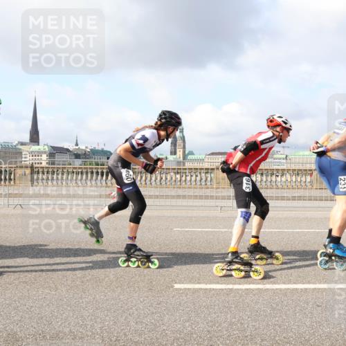 29.06.2025 - hella hamburg halbmarathon Lena Gebhardt http://msf.ph/oto/8407316 29.06.2025 08:54:42 Lombardsbrücke 13, 20, 316, 3231, 231 meine-sportfotos.de