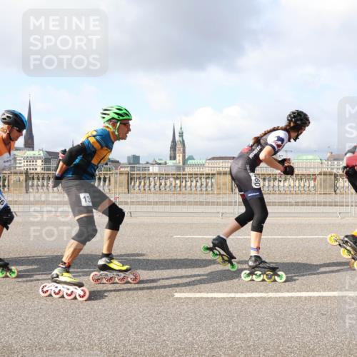 29.06.2025 - hella hamburg halbmarathon Lena Gebhardt http://msf.ph/oto/8407420 29.06.2025 08:54:42 Lombardsbrücke 226, 13, 316 meine-sportfotos.de