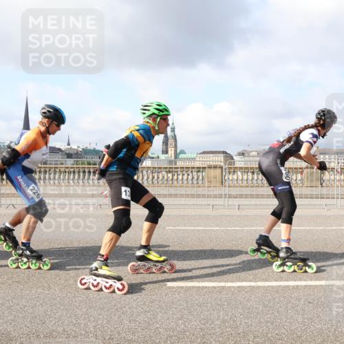 29.06.2025 - hella hamburg halbmarathon Lena Gebhardt http://msf.ph/oto/8407455 29.06.2025 08:54:42 Lombardsbrücke 226, 13 meine-sportfotos.de