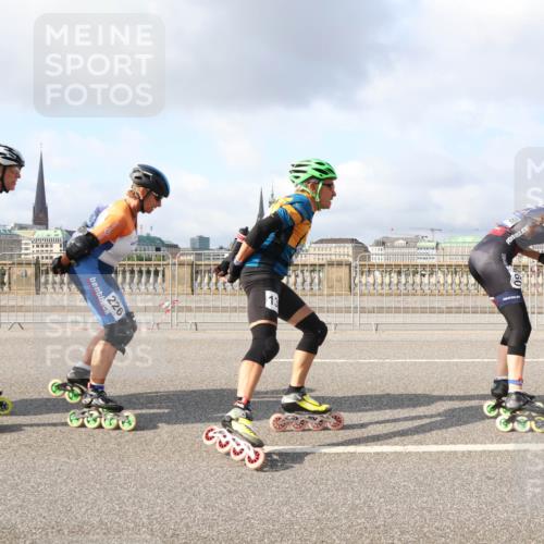29.06.2025 - hella hamburg halbmarathon Lena Gebhardt http://msf.ph/oto/8407492 29.06.2025 08:54:42 Lombardsbrücke 226, 13 meine-sportfotos.de