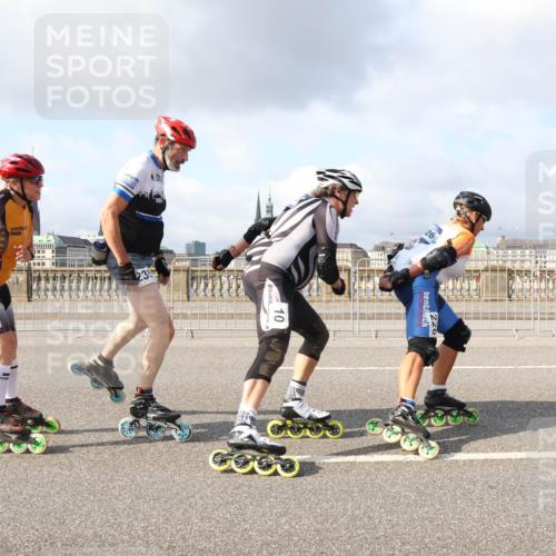 29.06.2025 - hella hamburg halbmarathon Lena Gebhardt http://msf.ph/oto/8407644 29.06.2025 08:54:42 Lombardsbrücke 26, 226, 10 meine-sportfotos.de
