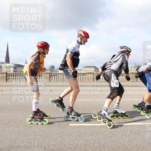29.06.2025 - hella hamburg halbmarathon Lena Gebhardt http://msf.ph/oto/8407720 29.06.2025 08:54:43 Lombardsbrücke 10 meine-sportfotos.de