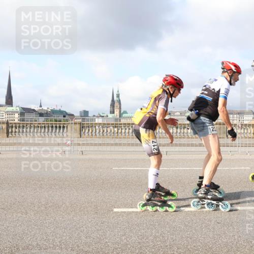 29.06.2025 - hella hamburg halbmarathon Lena Gebhardt http://msf.ph/oto/8407825 29.06.2025 08:54:43 Lombardsbrücke 23 meine-sportfotos.de