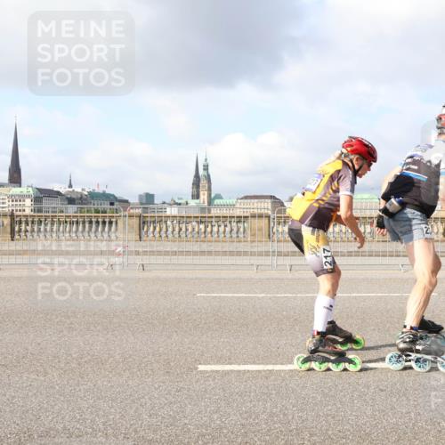 29.06.2025 - hella hamburg halbmarathon Lena Gebhardt http://msf.ph/oto/8407868 29.06.2025 08:54:43 Lombardsbrücke  meine-sportfotos.de