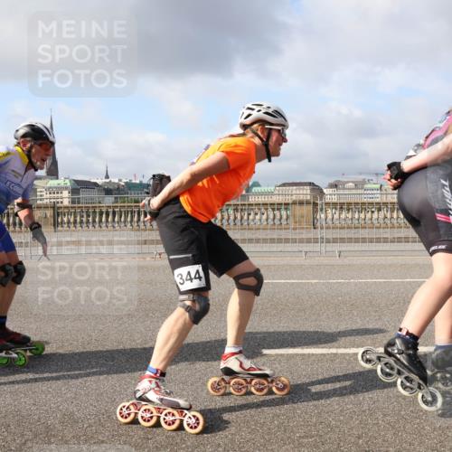 29.06.2025 - hella hamburg halbmarathon Lena Gebhardt http://msf.ph/oto/8408467 29.06.2025 08:55:05 Lombardsbrücke 487, 344 meine-sportfotos.de