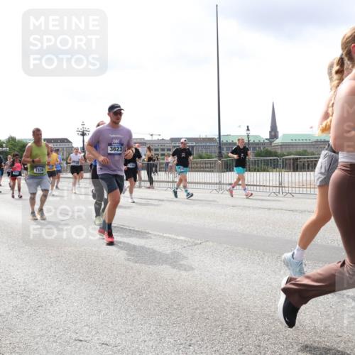 29.06.2025 - hella hamburg halbmarathon Lena Gebhardt http://msf.ph/oto/8408651 29.06.2025 10:41:33 Lombardsbrücke 1536, 3623, 11166, 1314, 1509, 1536, 1542, 1623, 1712, 1731, 2153, 2229, 2258, 2805, 3344, 3532, 3533, 3623, 4412, 4415, 4541, 4610, 4638, 4787, 5086, 5225, 5432, 5688, 5689, 5928, 5942, 6088, 6250, 6320, 6450, 6474, 6618, 6793, 6894, 7022, 7023, 7477, 7661, 7821, 7968, 8004, 8162, 8163, 8293, 8300, 8301, 8385, 8443, 8586, 8751, 8769, 8848, 8878, 8897, 8992, 9588, 9962, 10181, 10269, 10348, 10407, 10483, 10835, 11011, 11166 meine-sportfotos.de