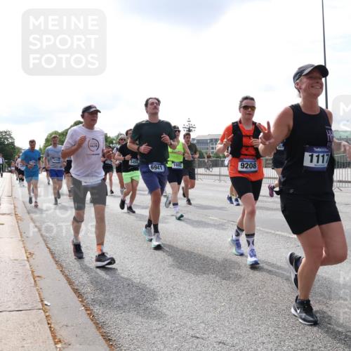 29.06.2025 - hella hamburg halbmarathon Lena Gebhardt http://msf.ph/oto/8408818 29.06.2025 10:16:53 Lombardsbrücke 1336, 34501, 1602, 6941, 9208, 1117, 1117, 1137, 1240, 1244, 1298, 1331, 1348, 1356, 1403, 1553, 1602, 1825, 2225, 2347, 2908, 2912, 3030, 3088, 3156, 3176, 3210, 3450, 3484, 3622, 3687, 4478, 5036, 5037, 5390, 5929, 5930, 5995, 6328, 6488, 6742, 6941, 6948, 7114, 7115, 7158, 7257, 7345, 7358, 7360, 7376, 7924, 7928, 8263, 8295, 8317, 8513, 8558, 8619, 8707, 8847, 8857, 8983, 9091, 9208, 9332, 9492, 9664, 9676, 10076, 10232 meine-sportfotos.de