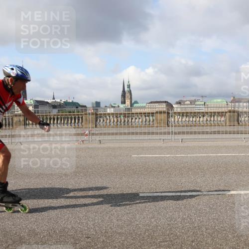 29.06.2025 - hella hamburg halbmarathon Lena Gebhardt http://msf.ph/oto/8409100 29.06.2025 08:55:06 Lombardsbrücke 417, 1187, 187 meine-sportfotos.de