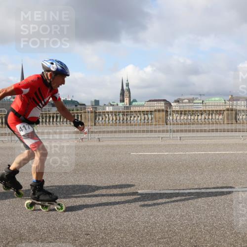 29.06.2025 - hella hamburg halbmarathon Lena Gebhardt http://msf.ph/oto/8409139 29.06.2025 08:55:06 Lombardsbrücke 417 meine-sportfotos.de