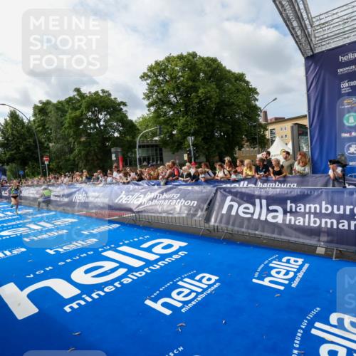 29.06.2025 - hella hamburg halbmarathon Zöllner http://msf.ph/oto/8409238 29.06.2025 10:19:11 Ziel 53, 2144 meine-sportfotos.de