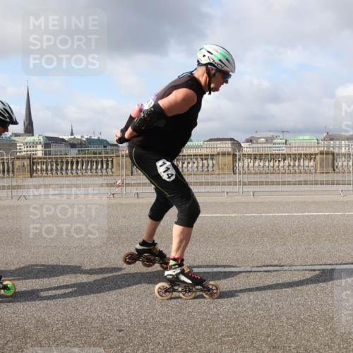 29.06.2025 - hella hamburg halbmarathon Lena Gebhardt http://msf.ph/oto/8409380 29.06.2025 08:55:07 Lombardsbrücke 35, 114 meine-sportfotos.de