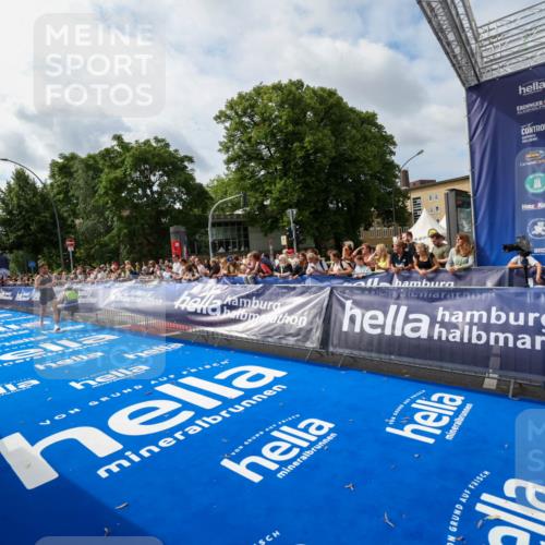 29.06.2025 - hella hamburg halbmarathon Zöllner http://msf.ph/oto/8409513 29.06.2025 10:19:25 Ziel 2659, 13016 meine-sportfotos.de