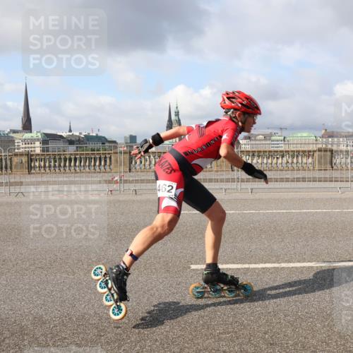 29.06.2025 - hella hamburg halbmarathon Lena Gebhardt http://msf.ph/oto/8409659 29.06.2025 08:55:07 Lombardsbrücke  meine-sportfotos.de