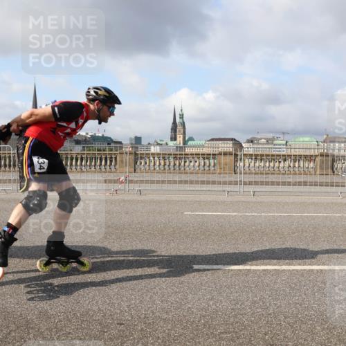 29.06.2025 - hella hamburg halbmarathon Lena Gebhardt http://msf.ph/oto/8409935 29.06.2025 08:55:09 Lombardsbrücke 134 meine-sportfotos.de
