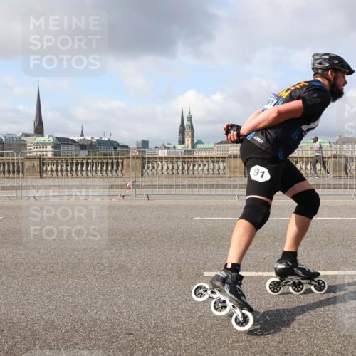 29.06.2025 - hella hamburg halbmarathon Lena Gebhardt http://msf.ph/oto/8410231 29.06.2025 08:55:10 Lombardsbrücke 53, 91 meine-sportfotos.de