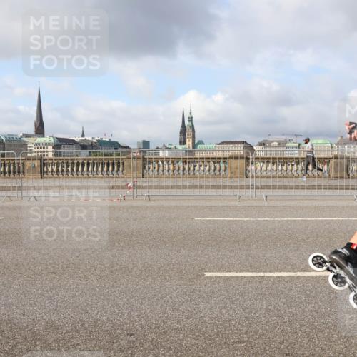 29.06.2025 - hella hamburg halbmarathon Lena Gebhardt http://msf.ph/oto/8410293 29.06.2025 08:55:10 Lombardsbrücke 191, 53, 91 meine-sportfotos.de