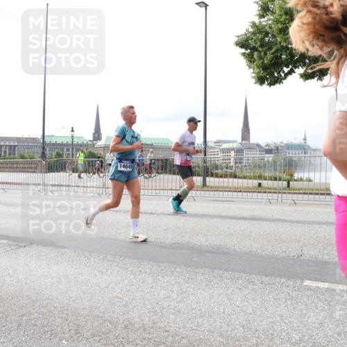29.06.2025 - hella hamburg halbmarathon Lena Gebhardt http://msf.ph/oto/8411005 29.06.2025 10:25:16 Lombardsbrücke 083, 14649, 1093, 1627, 1740, 2000, 2108, 2249, 2278, 3920, 3961, 3963, 4008, 4010, 4444, 5126, 5564, 5814, 6869, 7778, 8083, 8962, 9573, 9927, 10845, 10846, 11157, 11400, 11662, 11921, 13510, 13842, 14086, 14649, 15016, 15119, 15124, 15153, 15283, 15679, 15942, 16421, 16422, 17185, 17954, 18194, 18198 meine-sportfotos.de