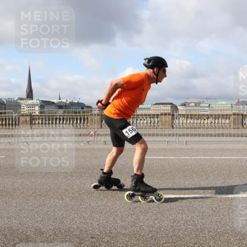 29.06.2025 - hella hamburg halbmarathon Lena Gebhardt http://msf.ph/oto/8411111 29.06.2025 08:55:19 Lombardsbrücke 156 meine-sportfotos.de