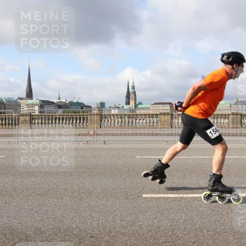 29.06.2025 - hella hamburg halbmarathon Lena Gebhardt http://msf.ph/oto/8411166 29.06.2025 08:55:19 Lombardsbrücke 156 meine-sportfotos.de