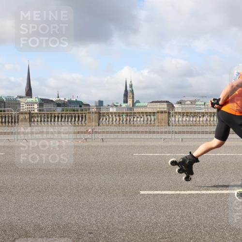 29.06.2025 - hella hamburg halbmarathon Lena Gebhardt http://msf.ph/oto/8411195 29.06.2025 08:55:19 Lombardsbrücke 156 meine-sportfotos.de