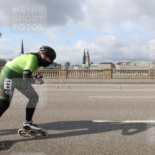 29.06.2025 - hella hamburg halbmarathon Lena Gebhardt http://msf.ph/oto/8412043 29.06.2025 08:55:33 Lombardsbrücke 144, 000 meine-sportfotos.de
