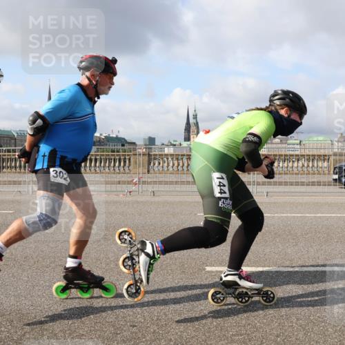 29.06.2025 - hella hamburg halbmarathon Lena Gebhardt http://msf.ph/oto/8412132 29.06.2025 08:55:33 Lombardsbrücke 302, 144, 000 meine-sportfotos.de