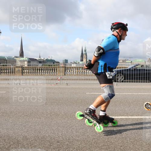 29.06.2025 - hella hamburg halbmarathon Lena Gebhardt http://msf.ph/oto/8412209 29.06.2025 08:55:33 Lombardsbrücke 144 meine-sportfotos.de