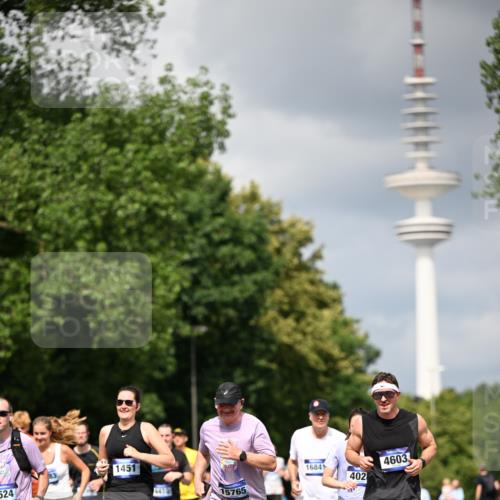 29.06.2025 - hella hamburg halbmarathon Dr. Thomas Lammeyer http://msf.ph/oto/8412297 29.06.2025 10:43:20 Kennedybrücke 1451, 1856, 1883, 2092, 2498, 2524, 2534, 2660, 3216, 3307, 3726, 4028, 4410, 4603, 4964, 5617, 5684, 5735, 6112, 7341, 7350, 7589, 7815, 10315, 10604, 10696, 11059, 11129, 11313 meine-sportfotos.de