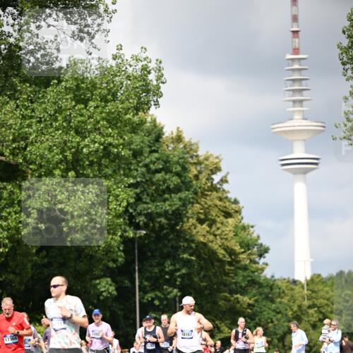 29.06.2025 - hella hamburg halbmarathon Dr. Thomas Lammeyer http://msf.ph/oto/8412658 29.06.2025 10:43:31 Kennedybrücke 1451, 1856, 1883, 2092, 2498, 2524, 2534, 2660, 2893, 3307, 4028, 4410, 4603, 4964, 5735, 6112, 6342, 6343, 6611, 7263, 7341, 7350, 7589, 7684, 7815, 8243, 8367, 8783, 9393, 10315, 10554, 10604, 10696, 11059, 11129, 11313, 11381, 11382 meine-sportfotos.de