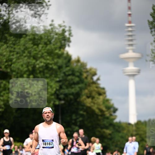 29.06.2025 - hella hamburg halbmarathon Dr. Thomas Lammeyer http://msf.ph/oto/8412791 29.06.2025 10:43:38 Kennedybrücke 1232, 1451, 1883, 2092, 2498, 2534, 2660, 2893, 4028, 4410, 6112, 6342, 6343, 6611, 7053, 7263, 7341, 7684, 7815, 8243, 8367, 8457, 8783, 9393, 9708, 10001, 10315, 10516, 10554, 10604, 10696, 11129, 11313, 11381, 11382 meine-sportfotos.de