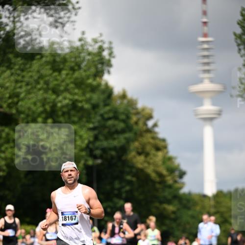 29.06.2025 - hella hamburg halbmarathon Dr. Thomas Lammeyer http://msf.ph/oto/8412797 29.06.2025 10:43:38 Kennedybrücke 1232, 1451, 1883, 2092, 2498, 2534, 2660, 2893, 4028, 4410, 6112, 6342, 6343, 6611, 7053, 7263, 7341, 7684, 7815, 8243, 8367, 8457, 8783, 9393, 9708, 10001, 10315, 10516, 10554, 10604, 10696, 11129, 11313, 11381, 11382 meine-sportfotos.de