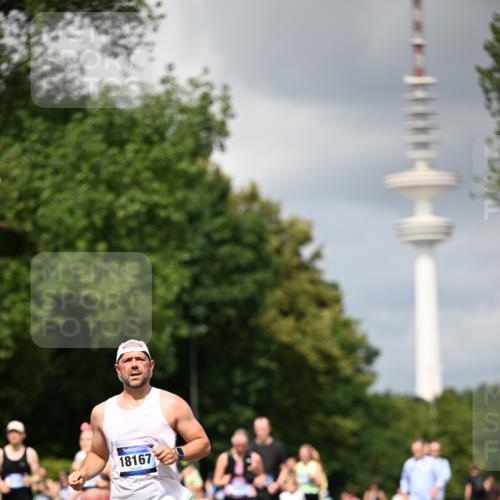 29.06.2025 - hella hamburg halbmarathon Dr. Thomas Lammeyer http://msf.ph/oto/8412803 29.06.2025 10:43:38 Kennedybrücke 1232, 1451, 1883, 2092, 2498, 2534, 2660, 2893, 4028, 4410, 6112, 6342, 6343, 6611, 7053, 7263, 7341, 7684, 7815, 8243, 8367, 8457, 8783, 9393, 9708, 10001, 10315, 10516, 10554, 10604, 10696, 11129, 11313, 11381, 11382 meine-sportfotos.de
