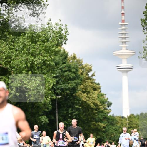 29.06.2025 - hella hamburg halbmarathon Dr. Thomas Lammeyer http://msf.ph/oto/8412869 29.06.2025 10:43:40 Kennedybrücke 1232, 1883, 2092, 2498, 2660, 2893, 4410, 6112, 6321, 6342, 6343, 6611, 7053, 7263, 7501, 7684, 7815, 8243, 8367, 8457, 8783, 9393, 9708, 10001, 10315, 10516, 10554, 10604, 10696, 11129, 11313, 11381, 11382 meine-sportfotos.de