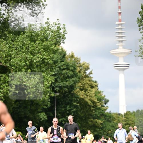 29.06.2025 - hella hamburg halbmarathon Dr. Thomas Lammeyer http://msf.ph/oto/8412886 29.06.2025 10:43:40 Kennedybrücke 1232, 1883, 2092, 2498, 2660, 2893, 4410, 6112, 6321, 6342, 6343, 6611, 7053, 7263, 7501, 7684, 7815, 8243, 8367, 8457, 8783, 9393, 9708, 10001, 10315, 10516, 10554, 10604, 10696, 11129, 11313, 11381, 11382 meine-sportfotos.de