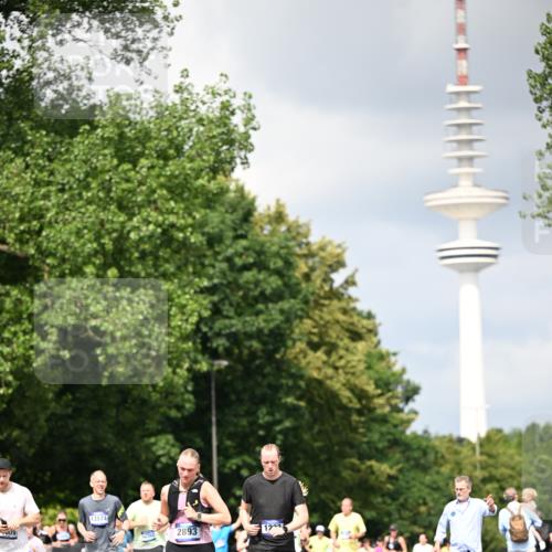 29.06.2025 - hella hamburg halbmarathon Dr. Thomas Lammeyer http://msf.ph/oto/8412905 29.06.2025 10:43:41 Kennedybrücke 1232, 2092, 2498, 2893, 4855, 6112, 6321, 6342, 6343, 6611, 7053, 7263, 7501, 7684, 7815, 8243, 8367, 8457, 8783, 9393, 9708, 10001, 10315, 10516, 10554, 10604, 10696, 11129, 11313, 11381, 11382 meine-sportfotos.de