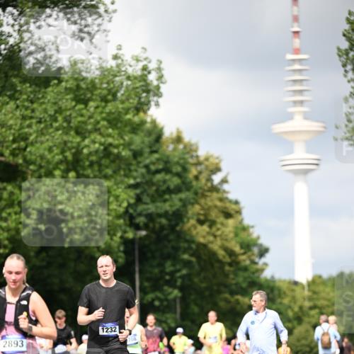 29.06.2025 - hella hamburg halbmarathon Dr. Thomas Lammeyer http://msf.ph/oto/8413046 29.06.2025 10:43:44 Kennedybrücke 1232, 2498, 2893, 3353, 4855, 6112, 6321, 6342, 6343, 6611, 7053, 7125, 7263, 7501, 7684, 7815, 8243, 8367, 8457, 8783, 9393, 9708, 10001, 10315, 10516, 10554, 10696, 10888, 10901, 11313, 11381, 11382 meine-sportfotos.de