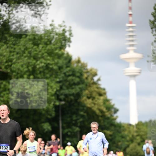 29.06.2025 - hella hamburg halbmarathon Dr. Thomas Lammeyer http://msf.ph/oto/8413121 29.06.2025 10:43:47 Kennedybrücke 1232, 2498, 2893, 3353, 3727, 4659, 4855, 6321, 6342, 6343, 6611, 7053, 7125, 7263, 7501, 7684, 8243, 8367, 8457, 8783, 9393, 9455, 9708, 10001, 10315, 10516, 10554, 10888, 10901, 11313, 11381, 11382 meine-sportfotos.de