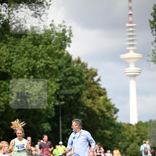 29.06.2025 - hella hamburg halbmarathon Dr. Thomas Lammeyer http://msf.ph/oto/8413174 29.06.2025 10:43:48 Kennedybrücke 1232, 2498, 2893, 3353, 3727, 4523, 4659, 4855, 6321, 6342, 6343, 6611, 6698, 7053, 7125, 7263, 7501, 7684, 8243, 8367, 8457, 8783, 9393, 9455, 9708, 10001, 10315, 10516, 10554, 10888, 10901, 11313, 11381, 11382 meine-sportfotos.de