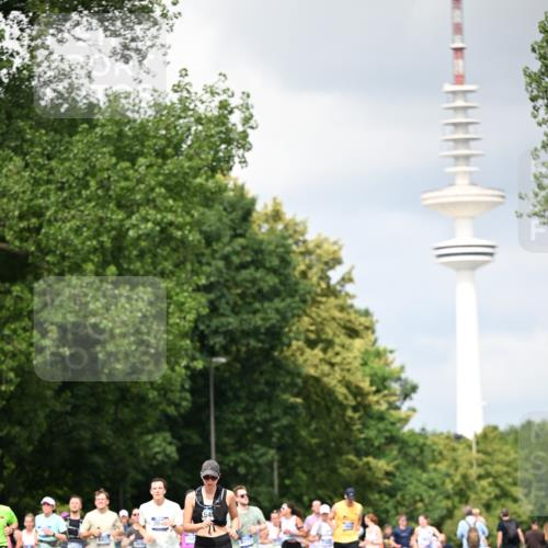 29.06.2025 - hella hamburg halbmarathon Dr. Thomas Lammeyer http://msf.ph/oto/8413438 29.06.2025 10:43:58 Kennedybrücke 1232, 1760, 2313, 2893, 3046, 3353, 3727, 4523, 4659, 4855, 6321, 6427, 6698, 6739, 7045, 7053, 7125, 7501, 8243, 8367, 8457, 9393, 9455, 9708, 9777, 10001, 10441, 10512, 10516, 10554, 10714, 10888, 10901, 11175 meine-sportfotos.de