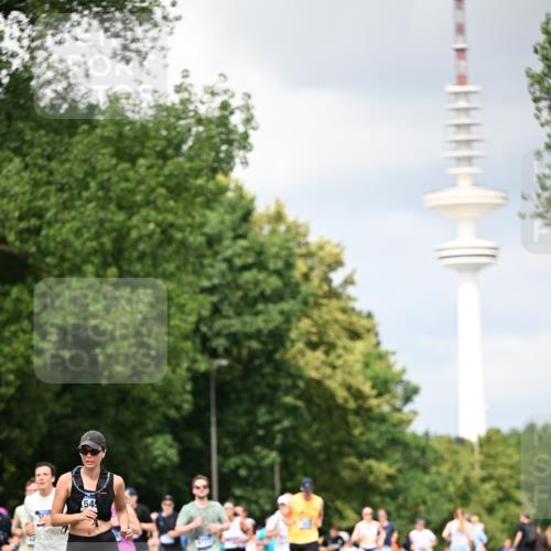 29.06.2025 - hella hamburg halbmarathon Dr. Thomas Lammeyer http://msf.ph/oto/8413531 29.06.2025 10:44:01 Kennedybrücke 1232, 1760, 2313, 2976, 3046, 3353, 3727, 3882, 4173, 4523, 4659, 4752, 4855, 6321, 6427, 6698, 6739, 7045, 7053, 7125, 7501, 7524, 8457, 9455, 9698, 9708, 9777, 10001, 10441, 10512, 10516, 10714, 10888, 10901, 11175 meine-sportfotos.de