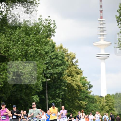 29.06.2025 - hella hamburg halbmarathon Dr. Thomas Lammeyer http://msf.ph/oto/8413565 29.06.2025 10:44:03 Kennedybrücke 1232, 1760, 2313, 2976, 3046, 3353, 3727, 3882, 4173, 4523, 4659, 4752, 4855, 6321, 6427, 6698, 6739, 7045, 7053, 7125, 7501, 7524, 8457, 8612, 8865, 8866, 9455, 9698, 9708, 9777, 10441, 10512, 10516, 10626, 10714, 10818, 10888, 10901, 11175 meine-sportfotos.de