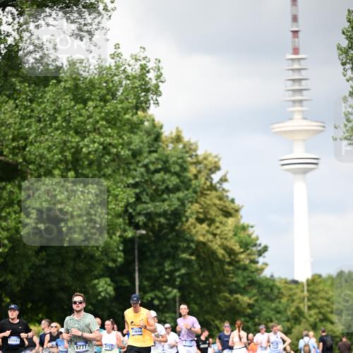29.06.2025 - hella hamburg halbmarathon Dr. Thomas Lammeyer http://msf.ph/oto/8413617 29.06.2025 10:44:04 Kennedybrücke 1760, 2313, 2976, 3046, 3353, 3727, 3882, 4173, 4523, 4659, 4752, 4855, 6321, 6427, 6698, 6739, 7045, 7053, 7125, 7501, 7524, 8457, 8612, 8865, 8866, 9455, 9698, 9708, 9777, 10441, 10512, 10516, 10626, 10714, 10818, 10888, 10901, 11175 meine-sportfotos.de