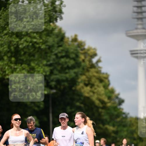 29.06.2025 - hella hamburg halbmarathon Dr. Thomas Lammeyer http://msf.ph/oto/8414046 29.06.2025 10:44:21 Kennedybrücke 1058, 1760, 2019, 2313, 2888, 2976, 3046, 3237, 3515, 3808, 3882, 3883, 3884, 4173, 4752, 5229, 5263, 5654, 5701, 5876, 5877, 5901, 6427, 6739, 6866, 6876, 7045, 7174, 7455, 7456, 7524, 7675, 7850, 7984, 8107, 8391, 8612, 8865, 8866, 9495, 9698, 9747, 9777, 10441, 10512, 10626, 10806, 10818, 11175, 11242 meine-sportfotos.de