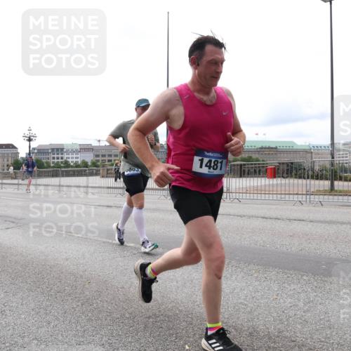 29.06.2025 - hella hamburg halbmarathon Lena Gebhardt http://msf.ph/oto/8414115 29.06.2025 10:25:59 Lombardsbrücke 1481, 1093, 1305, 1479, 1481, 3343, 3617, 3765, 4378, 4797, 5028, 5497, 6159, 6663, 8276, 8306, 8674, 8881, 9811, 10104, 10219, 10845, 11107, 11139, 11596, 11699, 11828, 11859, 12074, 12505, 12826, 12827, 12838, 12945, 12946, 13653, 14063, 14179, 14223, 14356, 14726, 14936, 15283, 16289, 16354, 16381, 16927, 17369, 19144 meine-sportfotos.de