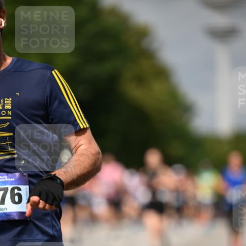 29.06.2025 - hella hamburg halbmarathon Dr. Thomas Lammeyer http://msf.ph/oto/8414166 29.06.2025 10:44:28 Kennedybrücke 1058, 1291, 1586, 1899, 2019, 2515, 2572, 2888, 2976, 3237, 3515, 3808, 3882, 3883, 3884, 4173, 4271, 4752, 5229, 5263, 5654, 5701, 5876, 5877, 5901, 5975, 6673, 6866, 6876, 6920, 7174, 7455, 7456, 7524, 7675, 7850, 7984, 8107, 8391, 8612, 8865, 8866, 8984, 9187, 9468, 9495, 9698, 9747, 10626, 10806, 10818, 10833, 11242, 11244 meine-sportfotos.de