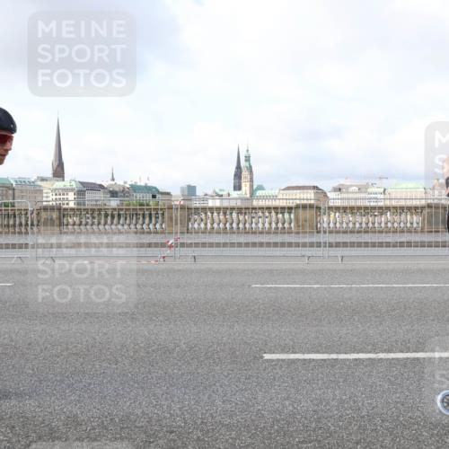 29.06.2025 - hella hamburg halbmarathon Lena Gebhardt http://msf.ph/oto/8414176 29.06.2025 08:55:54 Lombardsbrücke 540, 400 meine-sportfotos.de