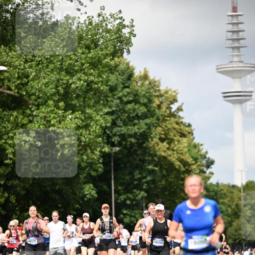 29.06.2025 - hella hamburg halbmarathon Dr. Thomas Lammeyer http://msf.ph/oto/8414280 29.06.2025 10:44:35 Kennedybrücke 1058, 1291, 1586, 1899, 2019, 2109, 2254, 2515, 2572, 2888, 3237, 3515, 3607, 3808, 3883, 3884, 4271, 5229, 5263, 5654, 5701, 5702, 5876, 5877, 5901, 5975, 6673, 6866, 6876, 6920, 7174, 7455, 7456, 7675, 7850, 7984, 8107, 8391, 8815, 8984, 9187, 9468, 9495, 9747, 9977, 10806, 10833, 11242, 11244 meine-sportfotos.de