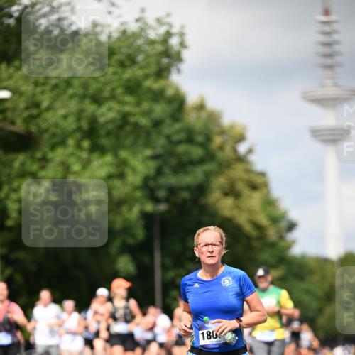 29.06.2025 - hella hamburg halbmarathon Dr. Thomas Lammeyer http://msf.ph/oto/8414310 29.06.2025 10:44:36 Kennedybrücke 1058, 1291, 1586, 1899, 2019, 2109, 2254, 2515, 2572, 2888, 3237, 3515, 3607, 3808, 3883, 4271, 5229, 5263, 5654, 5701, 5702, 5876, 5877, 5901, 5975, 6363, 6673, 6866, 6876, 6920, 7174, 7455, 7456, 7675, 7850, 7984, 8107, 8391, 8815, 8984, 9187, 9468, 9495, 9747, 9977, 10806, 10833, 11242, 11244 meine-sportfotos.de